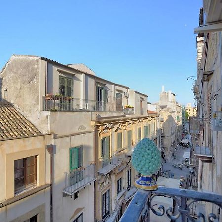 Appartamento Iflat Dimora Del Cassaro Palermo Esterno foto